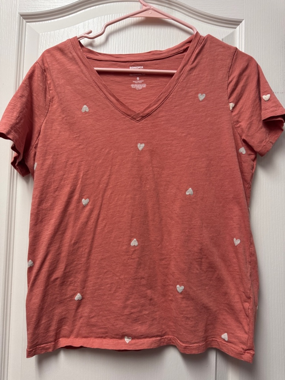 Sonoma Dusty Rose V-Neck Short Sleeve Tee with Tiny Heart Print